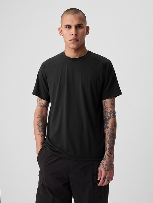 Gap slim fit t shirt discount