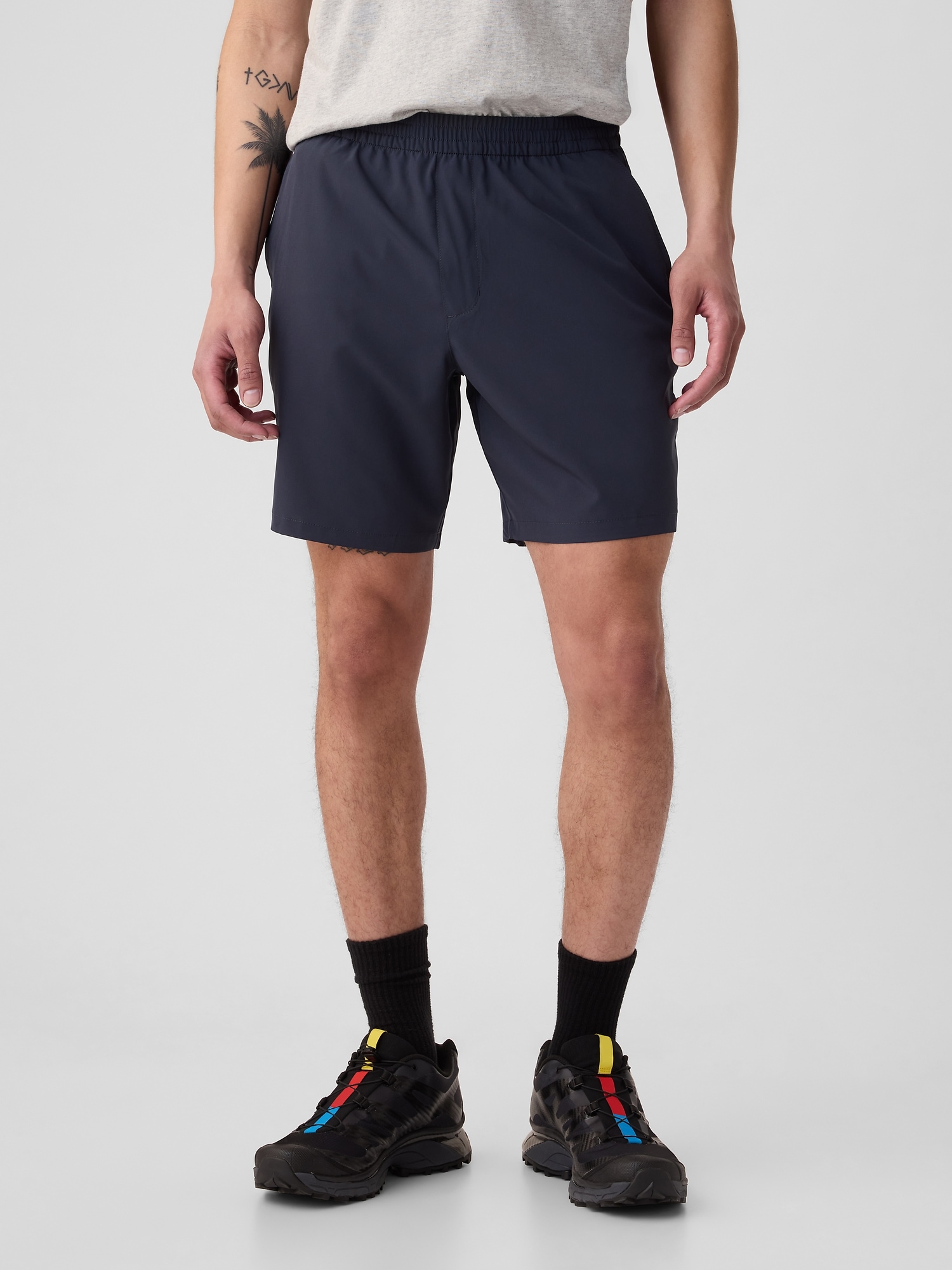 7" GapFit Active Shorts with E-Waist