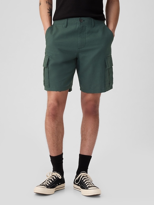 Image number 3 showing, 8" Linen-Cotton Cargo Shorts