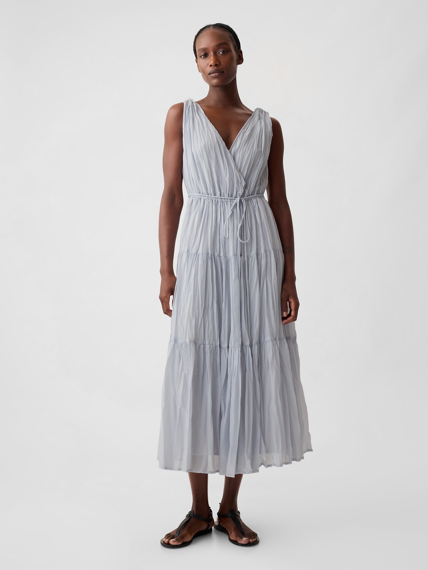 Gap Pleated Tiered Maxi Dress In Grey Matter