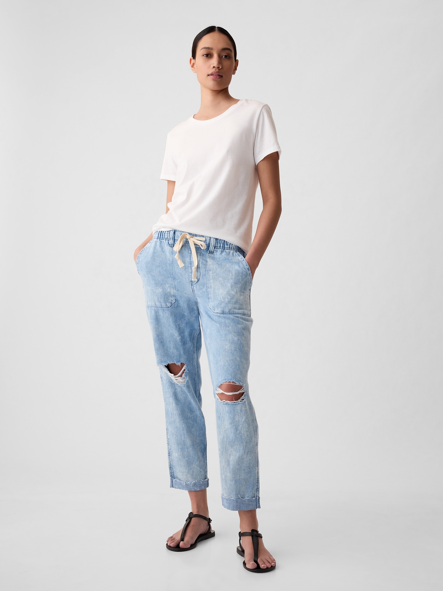 Mid Rise Easy Pull-On Jeans