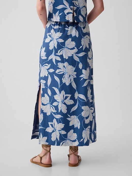 2 of 8 showing, with the color blue & white floral of product Linen-Blend Maxi Skirt