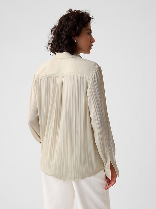 2 of 8 showing, with the color chino beige of product Pleated Satin Boyfriend Shirt