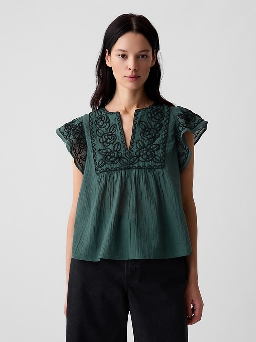 1 of 8 showing, with the color moore green of product Crinkle Gauze Embroidered Cropped Shirt