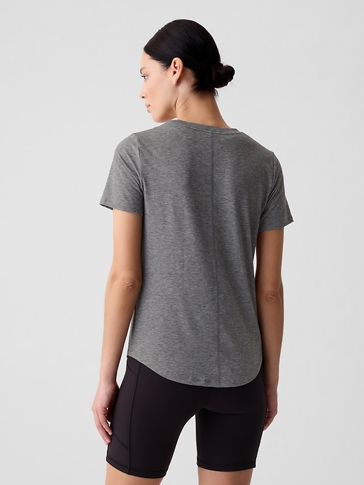 Image number 2 showing, GapFit Breathe T-Shirt