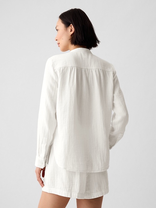 2 of 8 showing, with the color new off white of product Crinkle Gauze Shirt