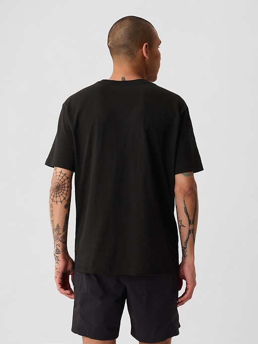 2 of 8 showing, with the color black of product Gap × Keith Haring Graphic T-Shirt