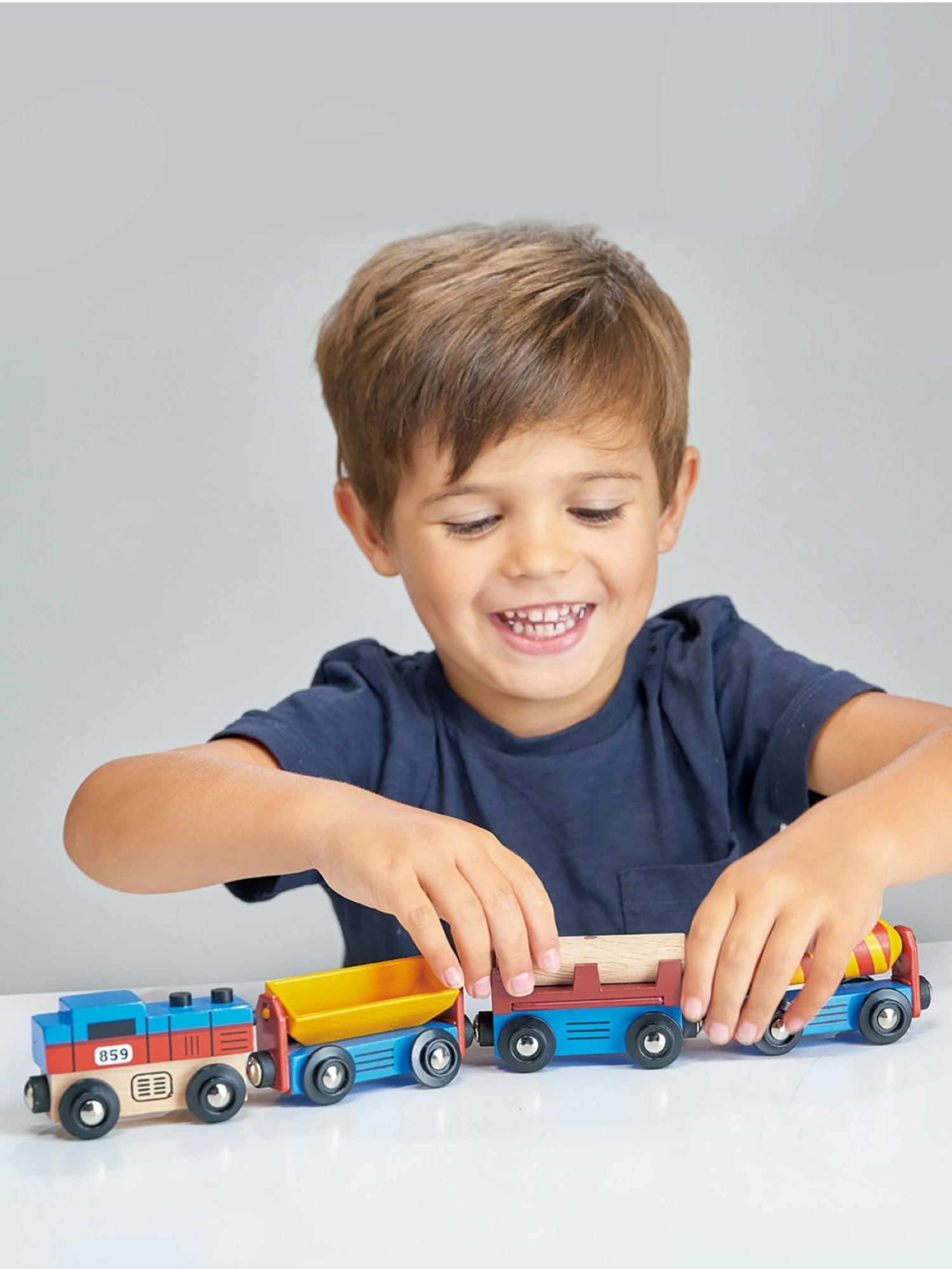 Набор игрушек с поездами для малышей Gap Adventure Trains, цвет: Разноцветный — фото 8