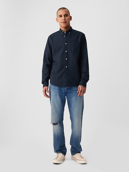 Image number 9 showing, Classic Oxford Shirt in Untucked Fit