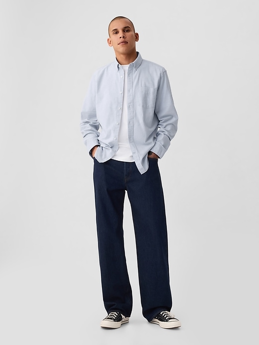 Image number 3 showing, Classic Oxford Shirt in Untucked Fit