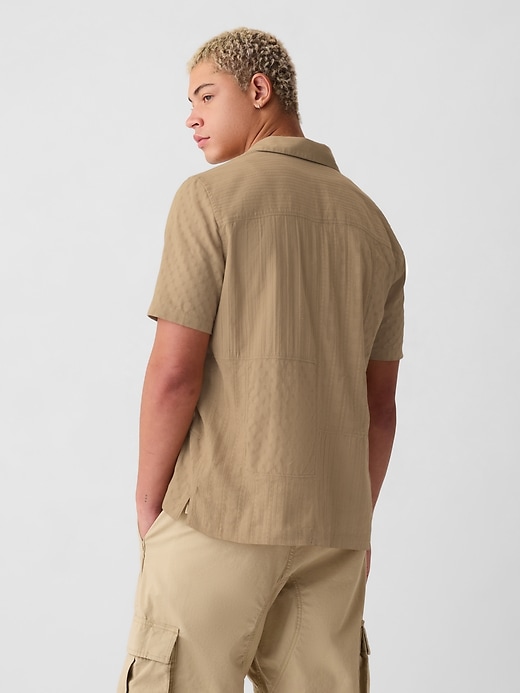 2 of 8 showing, with the color iconic khaki of product Textured Resort Shirt