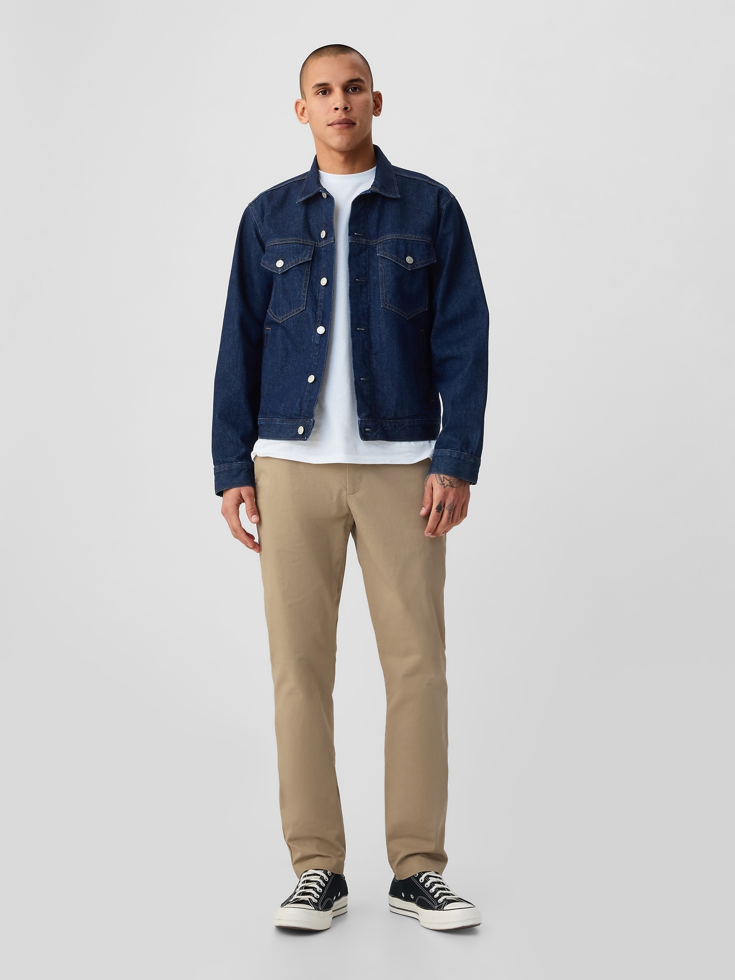 Modern Khakis in Skinny Fit - Beige