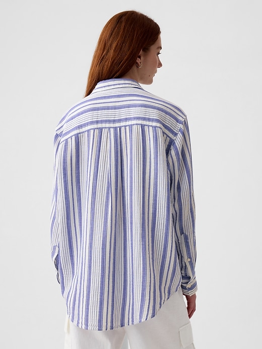 2 of 8 showing, with the color blue & white stripe of product Crinkle Gauze Big Shirt