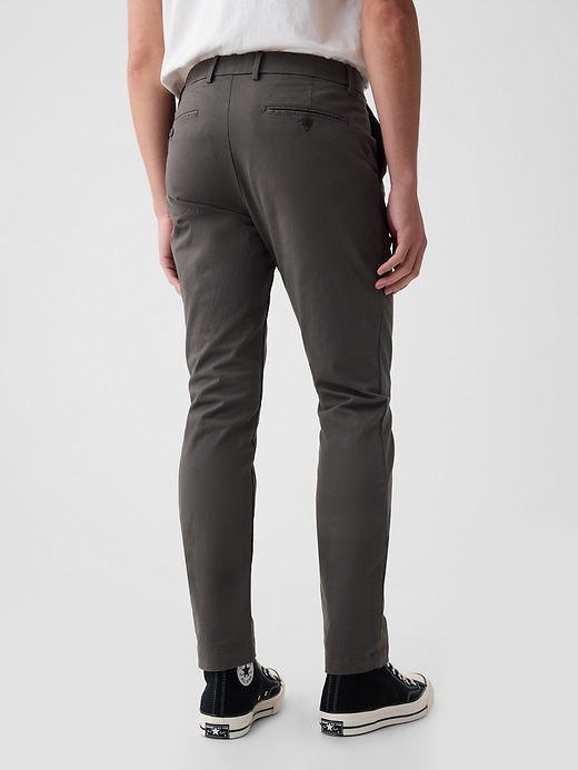 Image number 4 showing, Modern Khakis in Skinny Fit with GapFlex