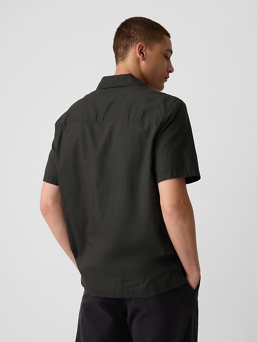 2 of 8 showing, with the color soft black of product Linen-Cotton Utility Shirt