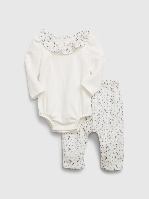 1 of 8 showing, with the color new off white of product Baby Organic Cotton Outfit Set