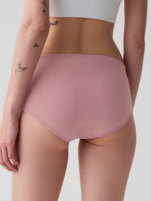 2 of 8 showing, with the color Lilas pink of product Organic Stretch Cotton High Rise Hipster