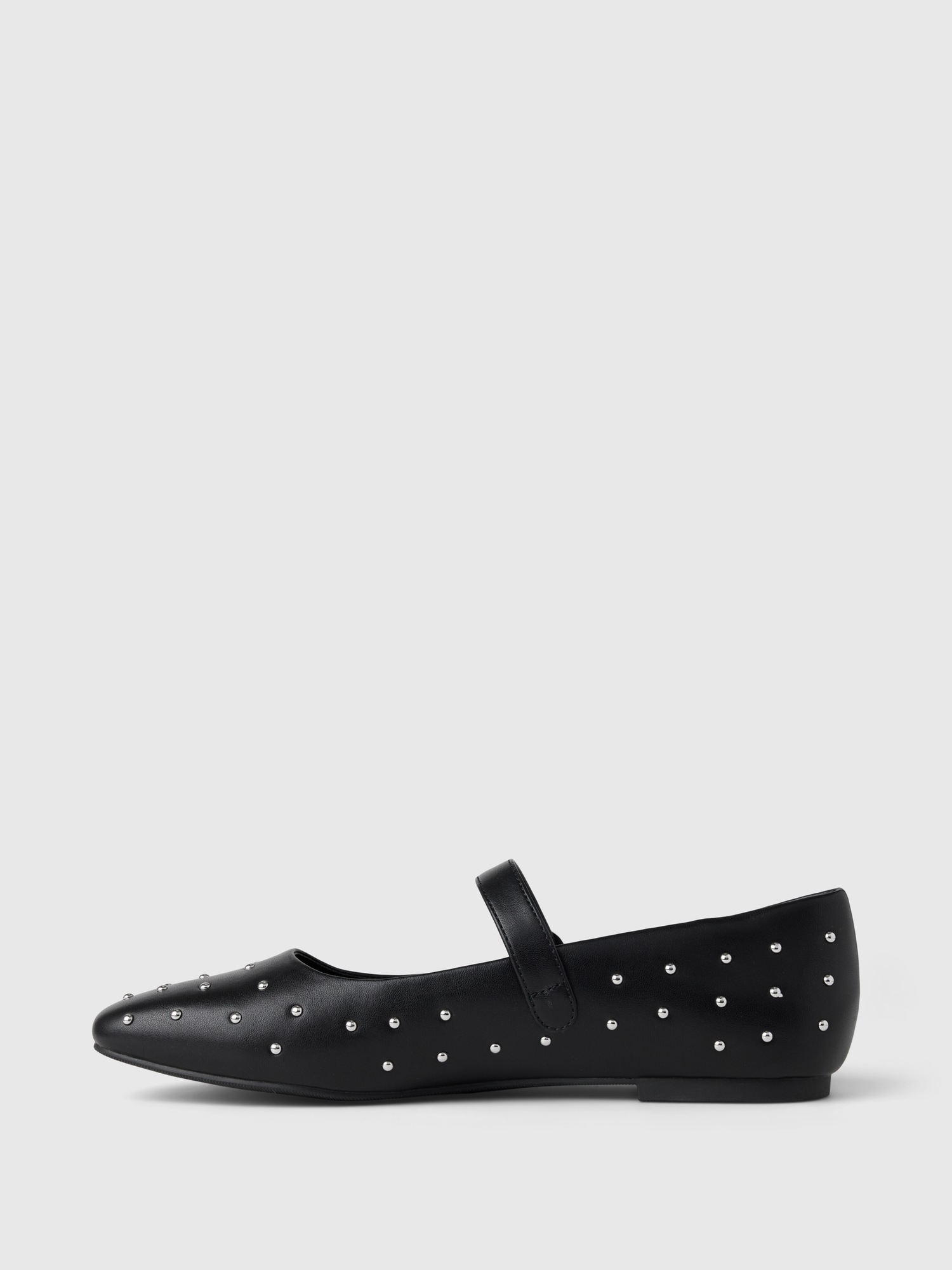 Женские балетки Gap Studded Vegan Leather Ballet Flats, цвет: Насыщенный чёрный — фото 5