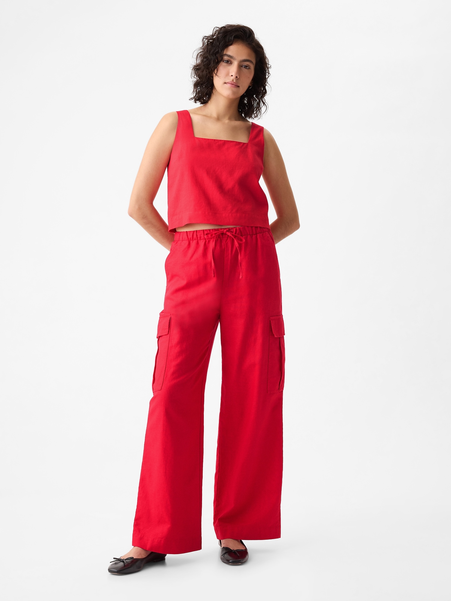 Gap Mid Rise Linen-cotton Pull-on Cargo Pants In Red