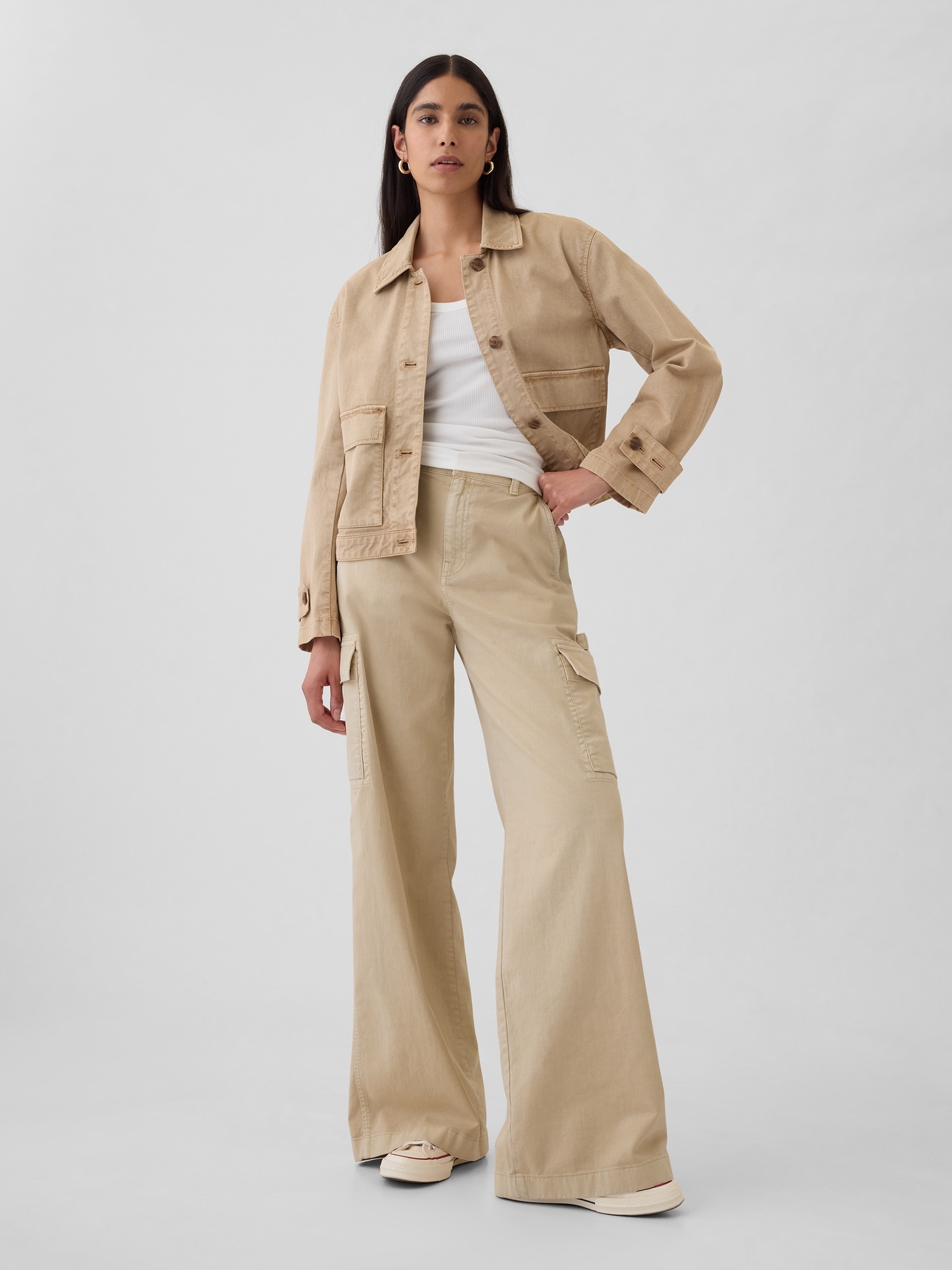 Gap Low Rise Cargo Baggy Khakis In Bedrock Beige