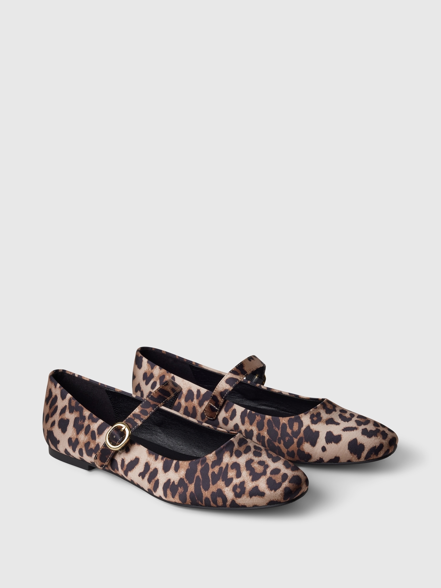 Women s Leopard Ballet Flats by Gap Leopard Print Size 7