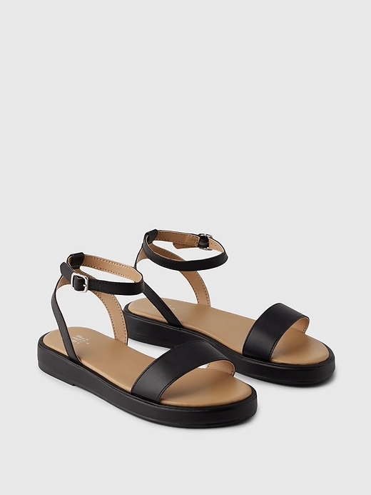 2 of 8 showing, with the color true black of product Kids Platform Sandals
