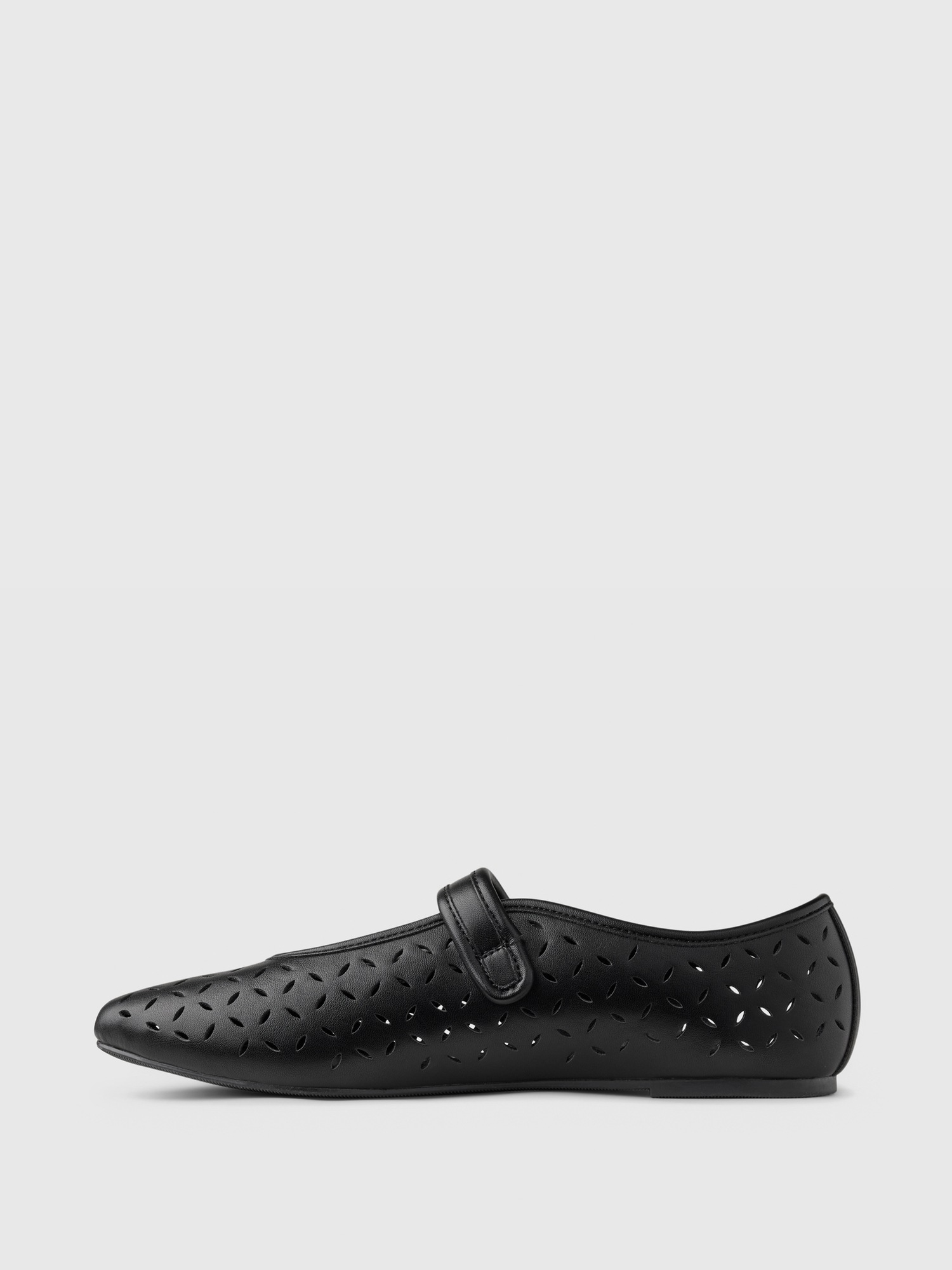 Женские балетки Gap Eyelet Mary Jane Flats, цвет: Чёрный — фото 5