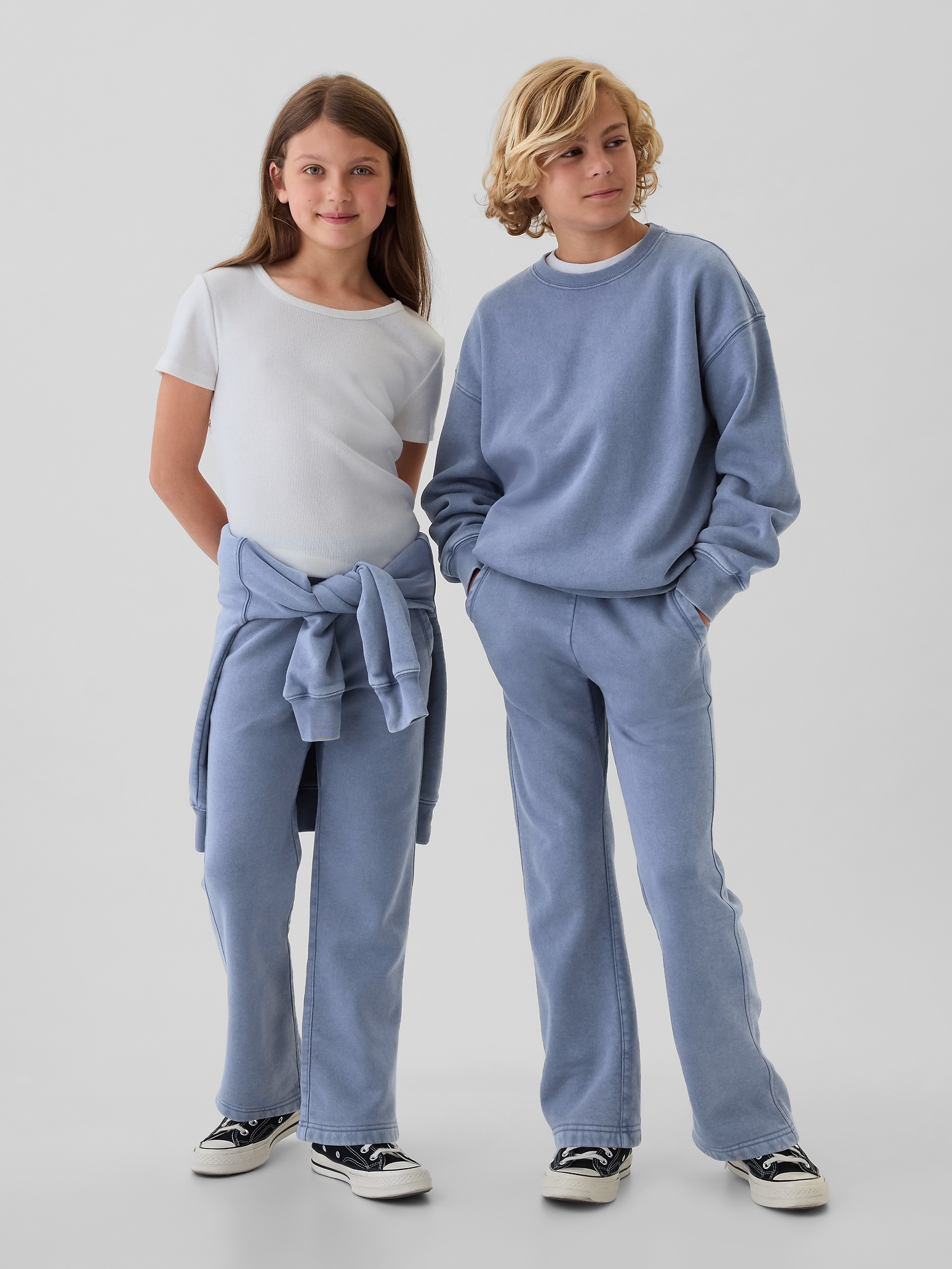 Gant Kids Brown Solid Relaxed Fit Sweatpant