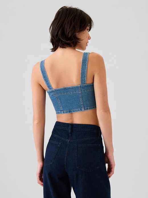 2 of 8 showing, with the color medium wash of product Cropped Denim Brami
