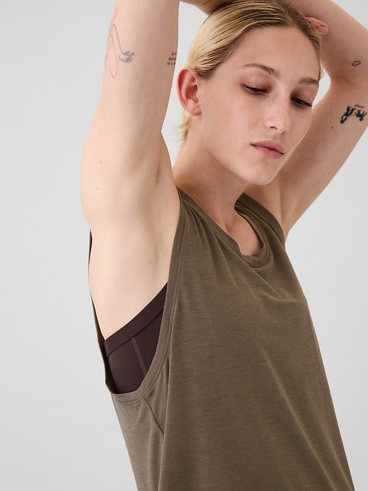 ❅❂❅Jade❅❂❅ Gap Fit タンクトップ Gap Body Tanks | Gap