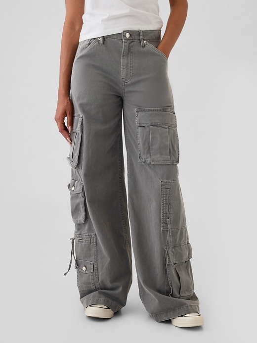 2 of 8 showing, with the color soft black of product Mid Rise Relaxed Cargo Pants
