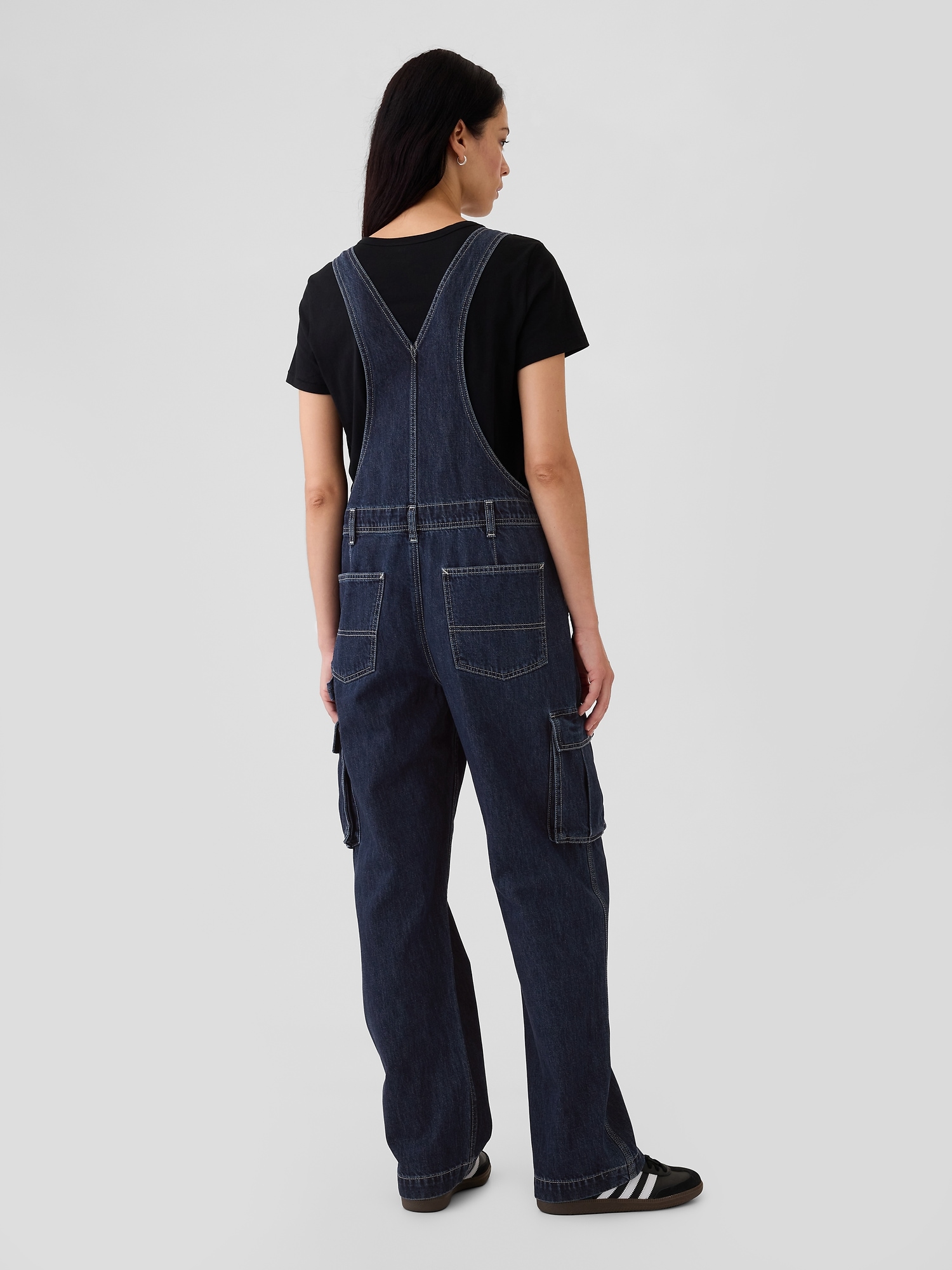 Женские комбинезоны Gap Relaxed Denim Cargo Overalls — фото 3
