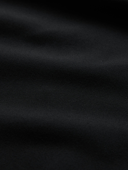 Image number 4 showing, GapFit Lightweight Performance T-Shirt