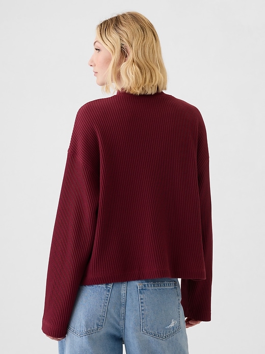 2 of 8 showing, with the color red delicious of product Oversized Mockneck Waffle T-Shirt