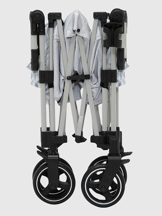 Image number 8 showing, babyGap Deluxe Explorer Wagon