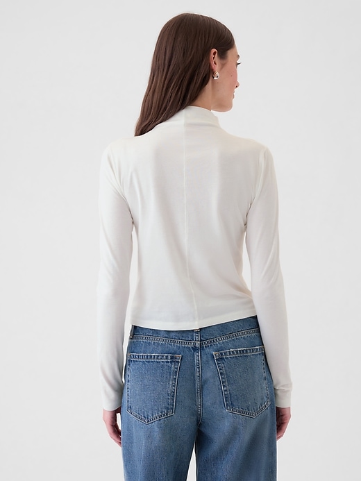 2 of 8 showing, with the color new off white of product Featherweight Cropped Turtleneck