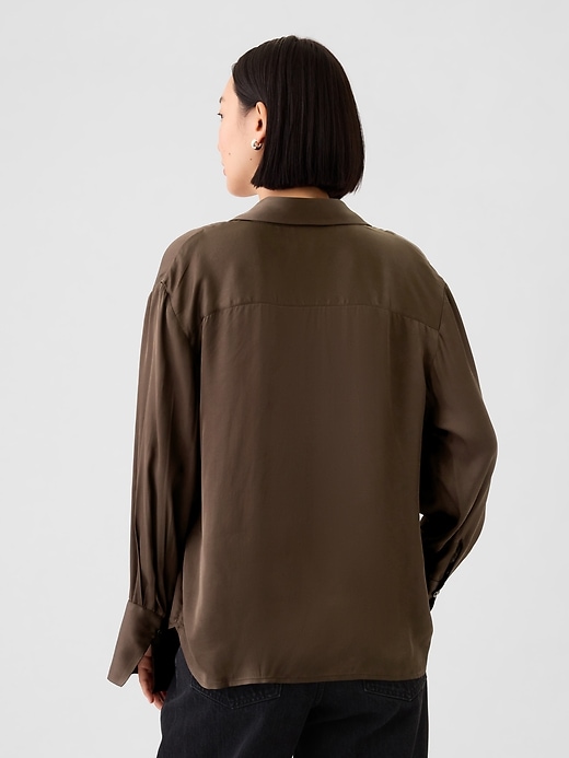 2 of 8 showing, with the color Terra brown of product Satin Relaxed Shirt