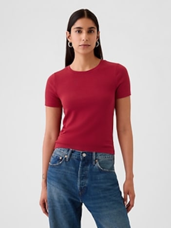 Modern Cropped T-Shirt