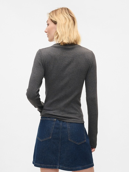 2 of 8 showing, with the color charcoal grey of product Modern Rib Funnel-Neck T-Shirt
