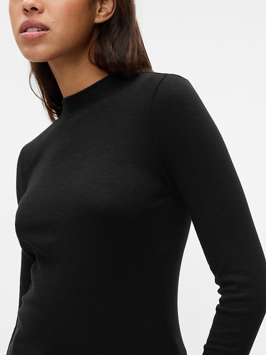 Essential Rib Mockneck T-Shirt | Gap