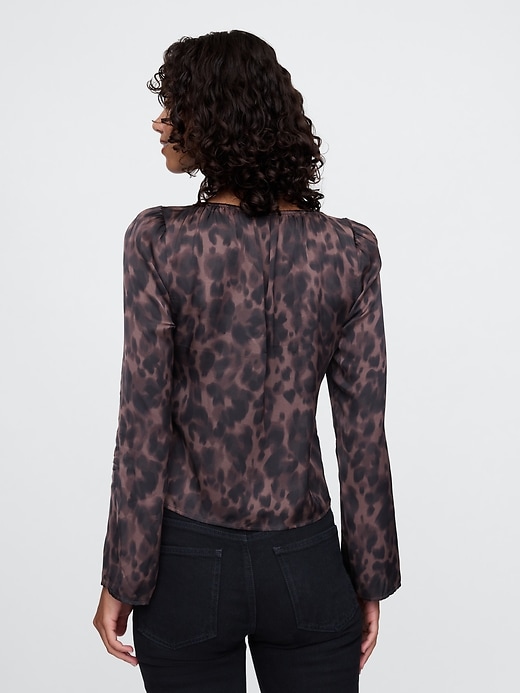 2 of 8 showing, with the color leopard brown of product Satin Square-Neck Top