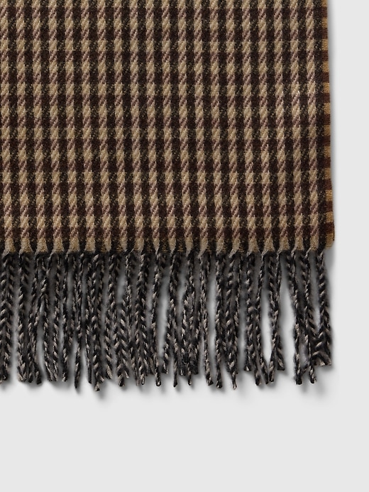 2 of 8 showing, with the color HOUNDSTOOTH BLACK of product Fringe Scarf