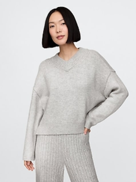 CashSoft Cropped High V-Neck Sweater