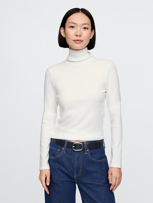 1 of 8 showing, with the color new off white of product Modern Rib Turtleneck