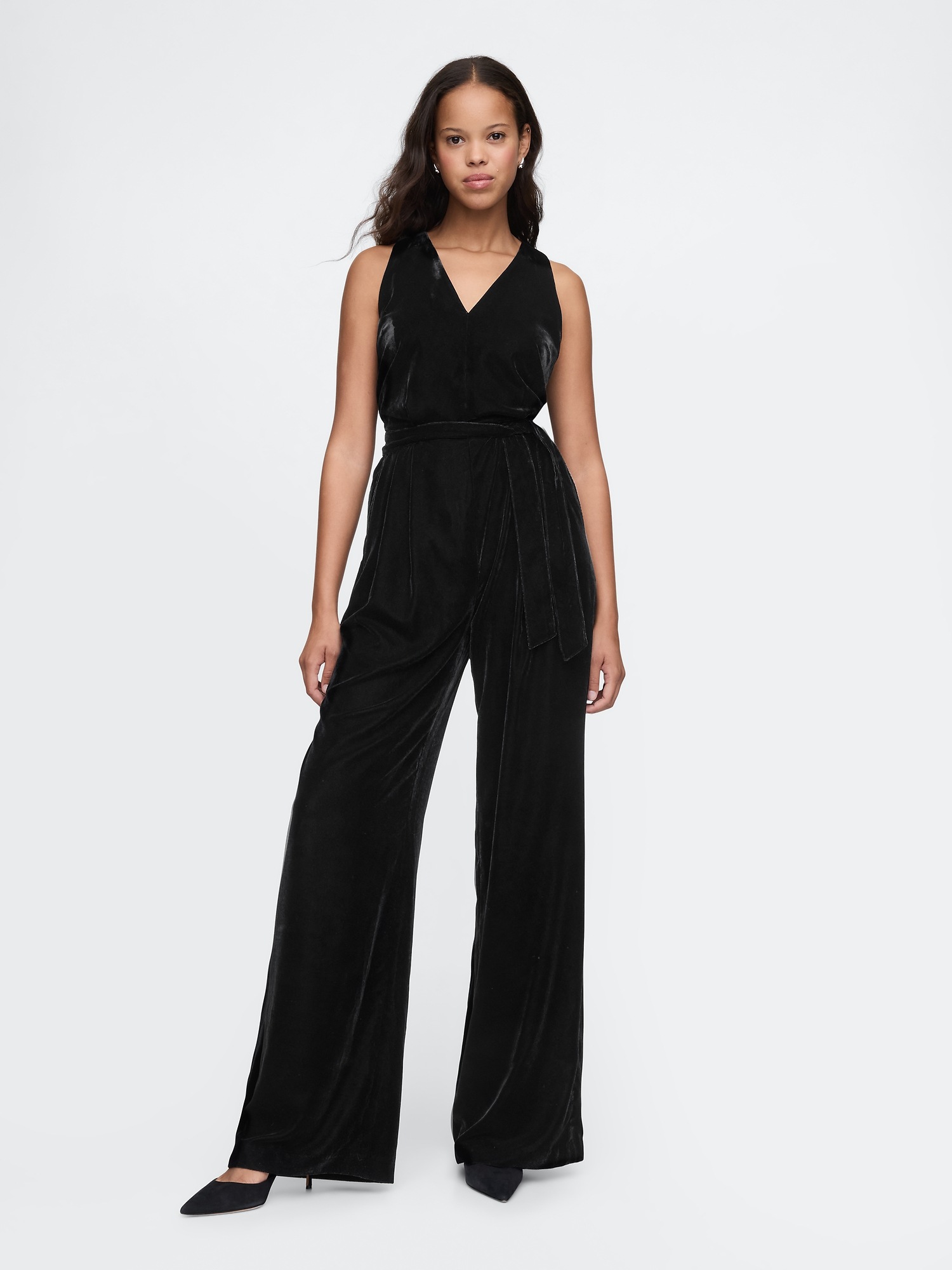 Женские комбинезоны Gap Recycled Velvet V-Neck Jumpsuit