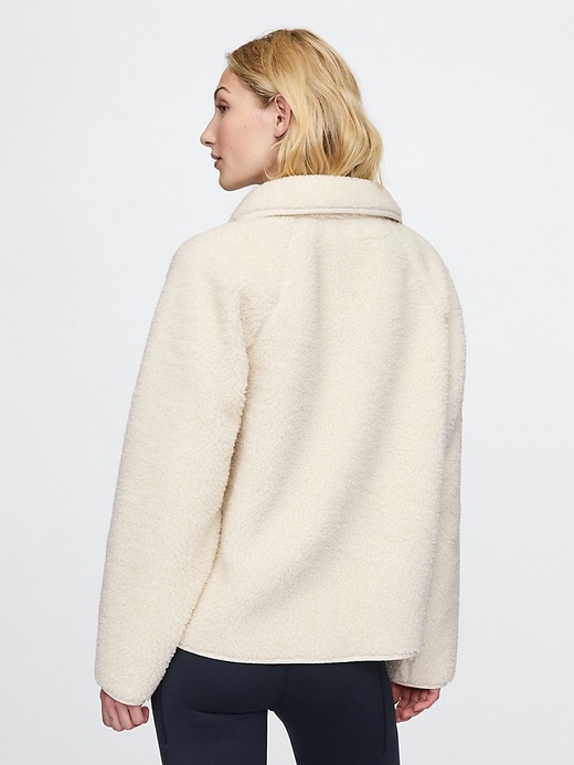 GapFit Oversized Sherpa Raglan Jacket | Gap