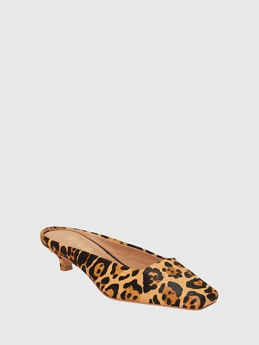 2 of 8 showing, with the color LEOPARD of product Classy Heeled Mule
