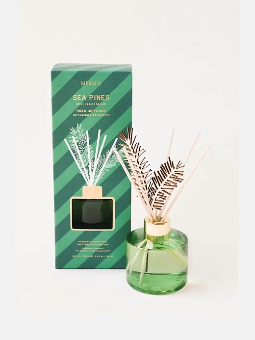 Image number 1 showing, Mersea Sea Pines Reed Diffuser