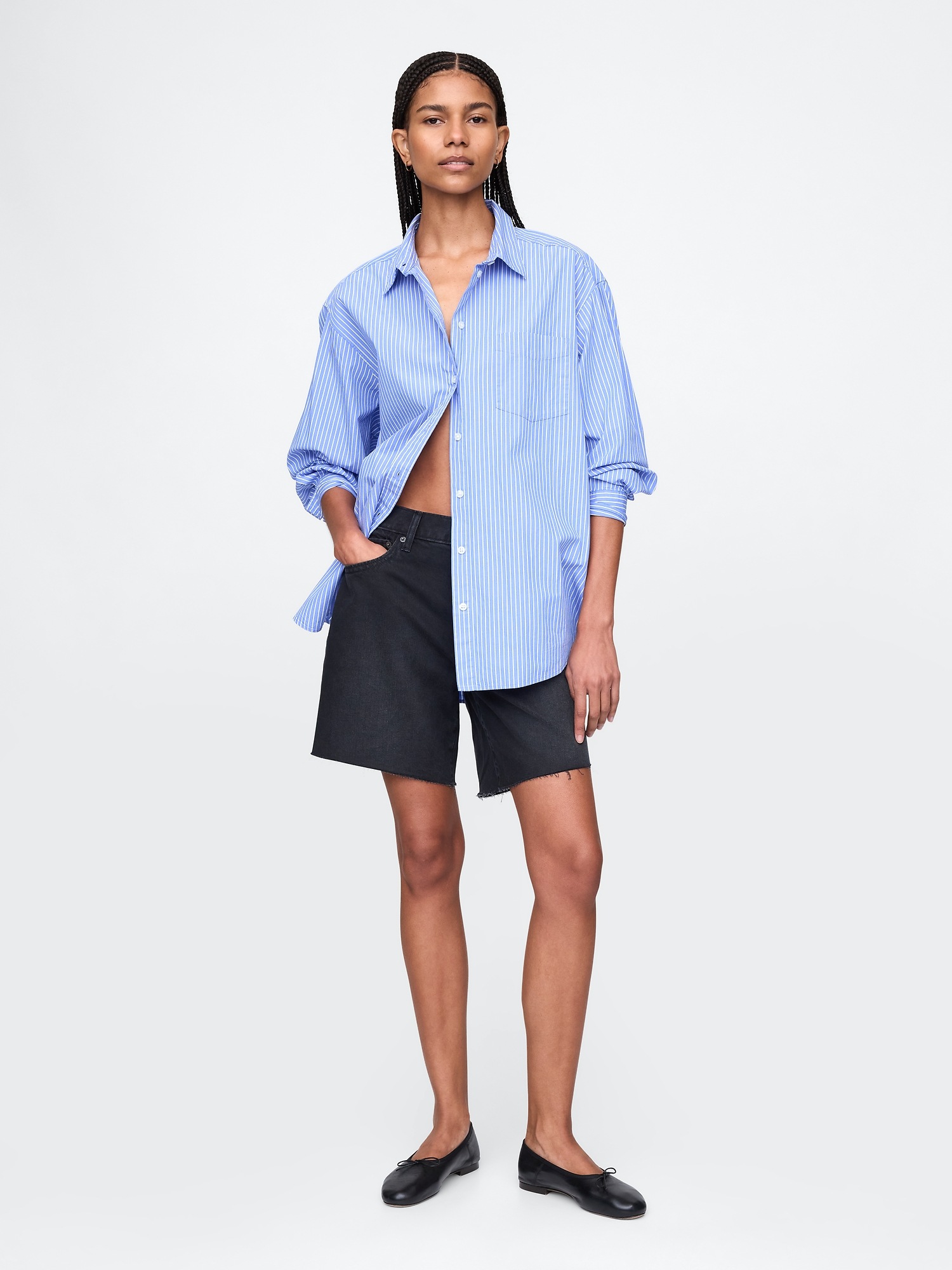 Shop Gap 8" Mid Rise '90s Loose Denim Bermuda Shorts In Black