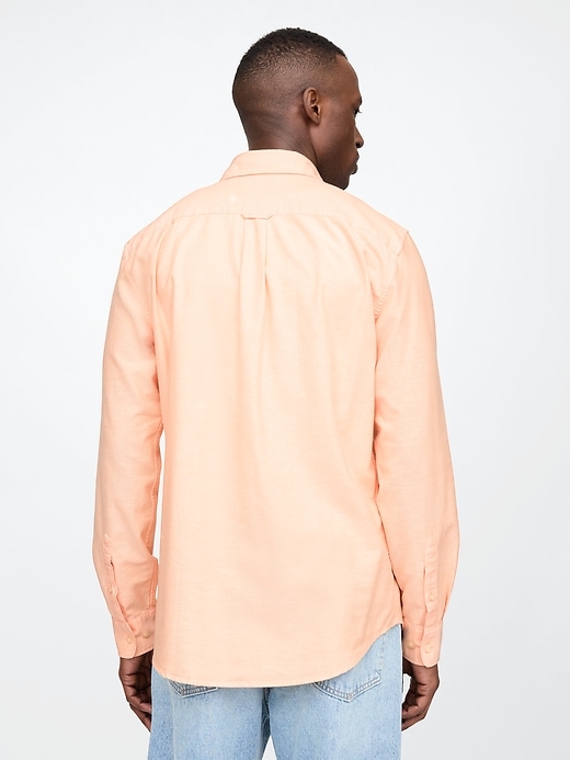 Image number 3 showing, Oxford Shirt in Classic Fit